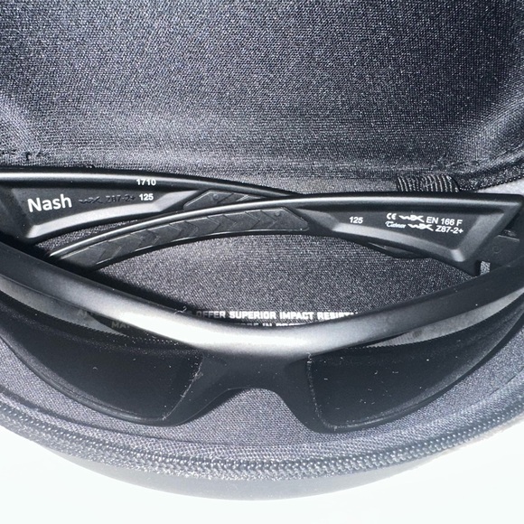 Wiley X Other - WX Wiley X Black Men's Sunglasses new with case NASH Z87–2+125